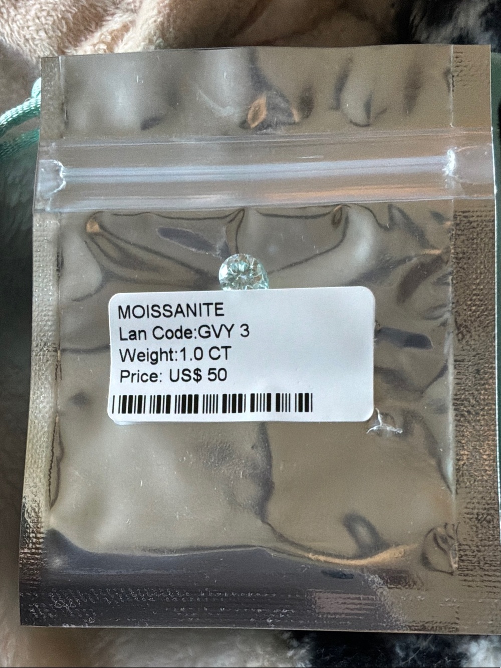 Loose Moissanite 1.0 CT - Light Blue Round Cut